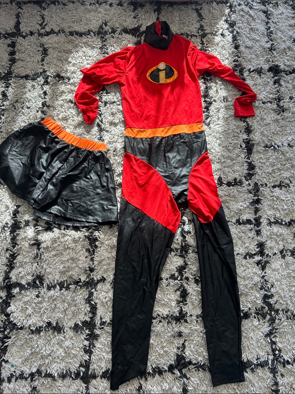 Mrs Incredible Costume Set with Icon Emblem see description